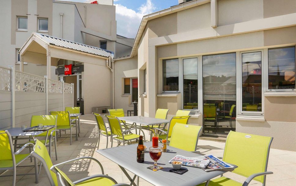 Patio Gambar