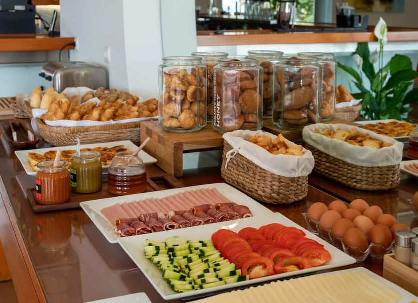 Buffet Gambar