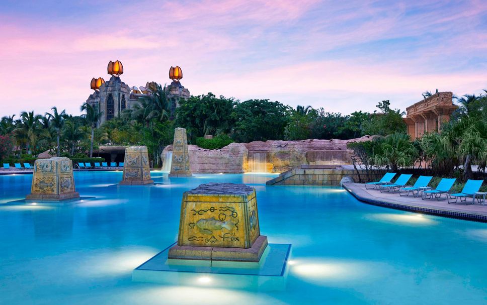 Kolam renang Gambar