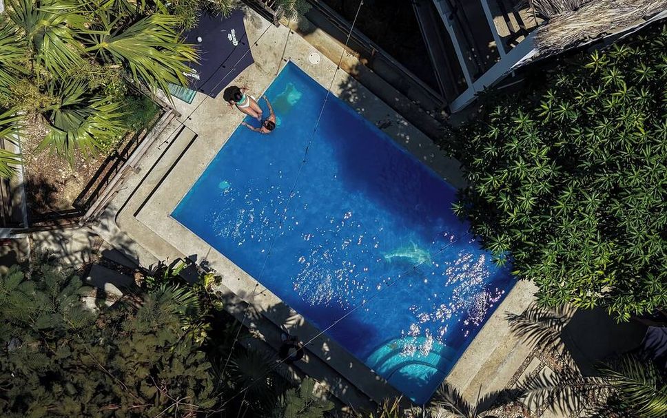 Kolam renang Gambar