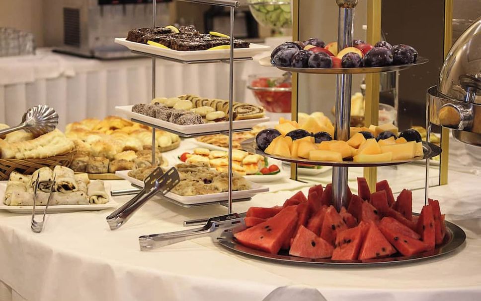 Buffet Gambar