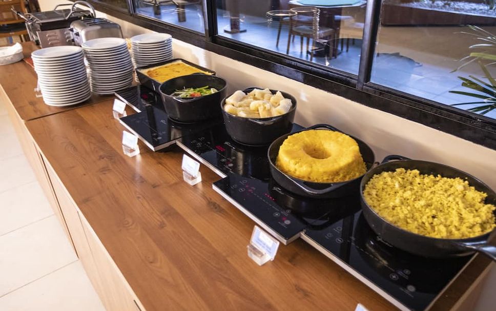 Buffet Gambar