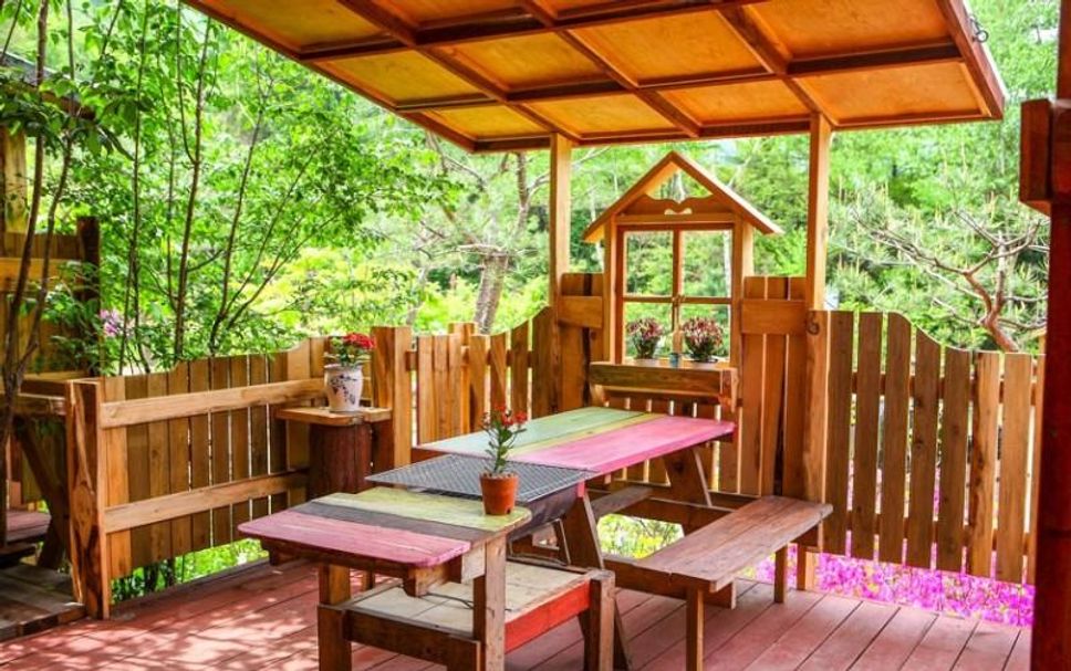 Patio Gambar