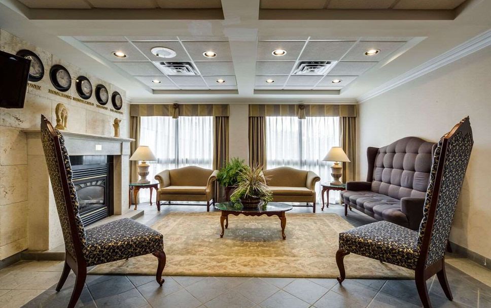 Balai Menunggu Gambar