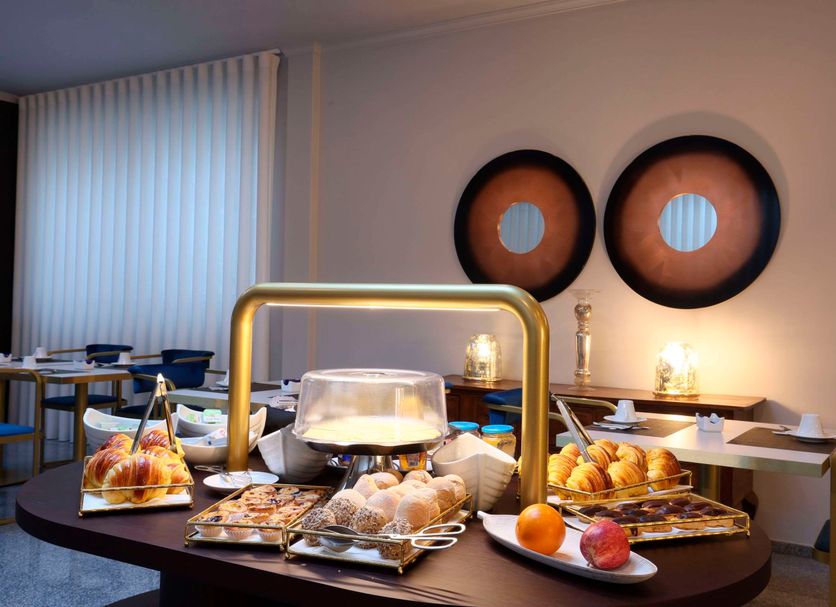 Buffet Gambar