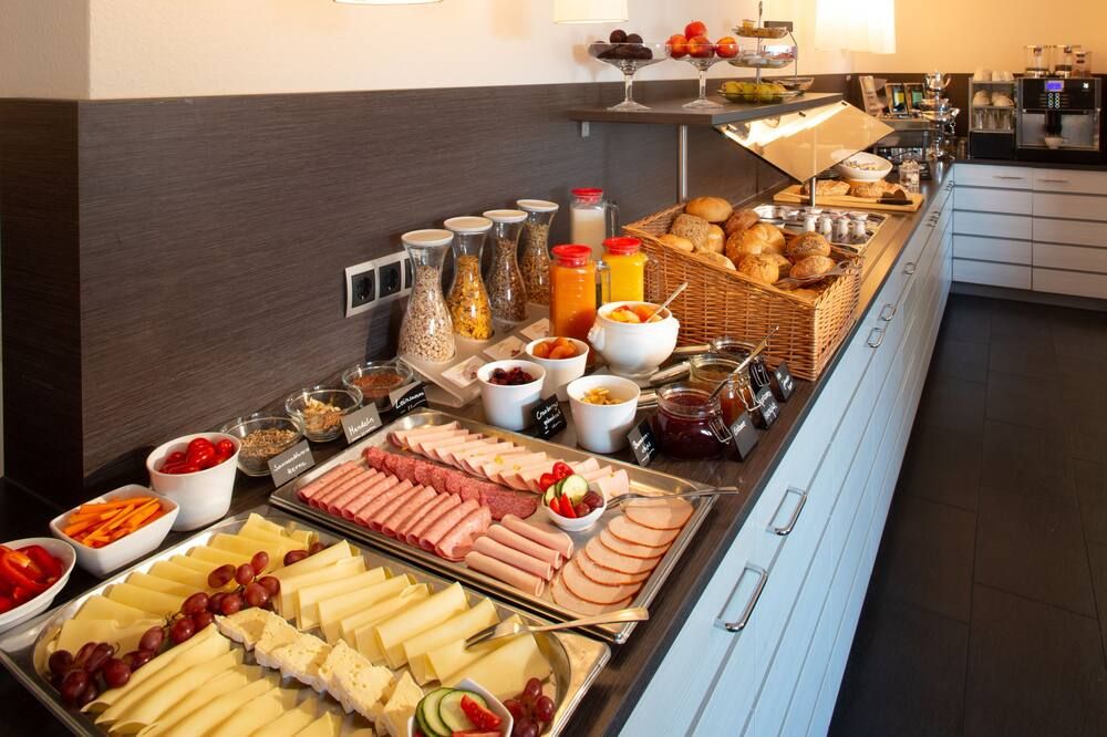Buffet Gambar