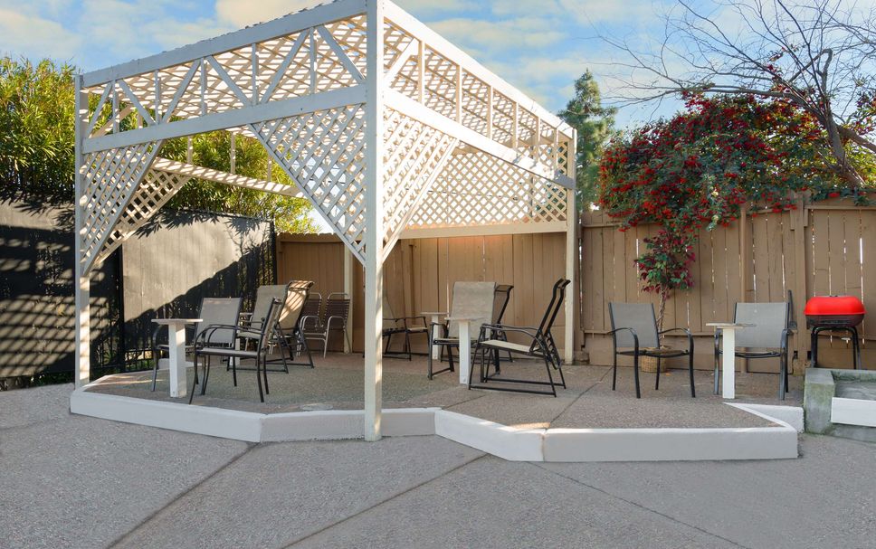 Patio Gambar