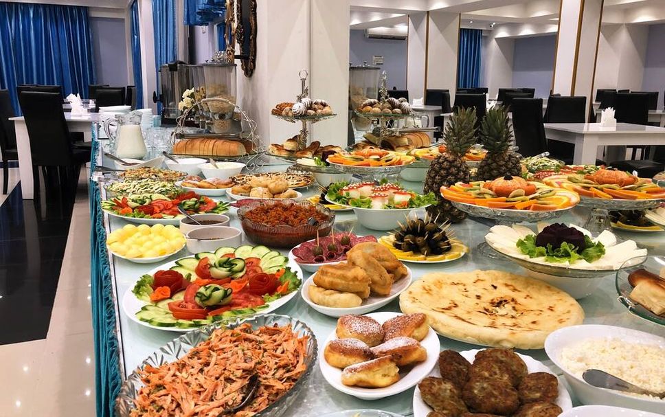 Buffet Gambar