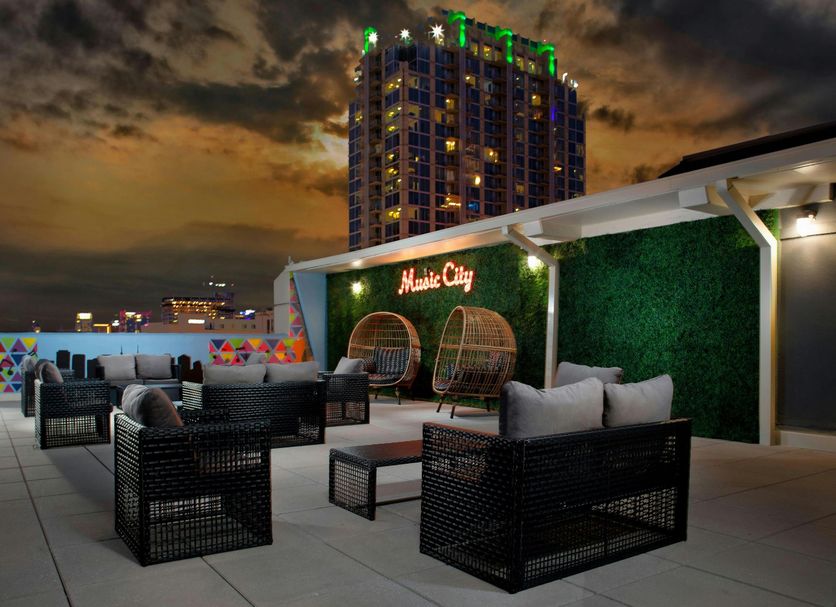 Patio Gambar