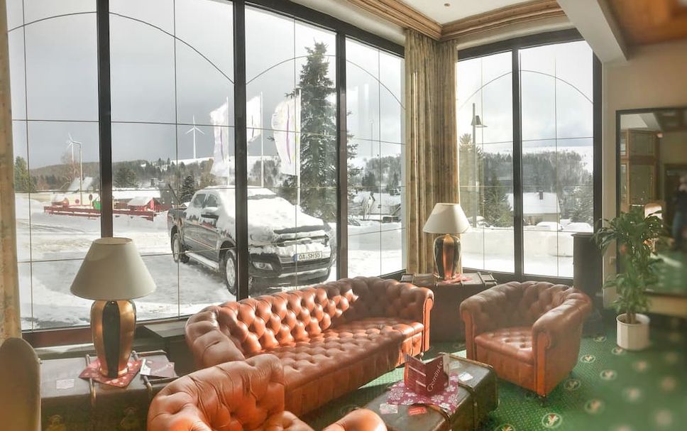 Balai Menunggu Gambar