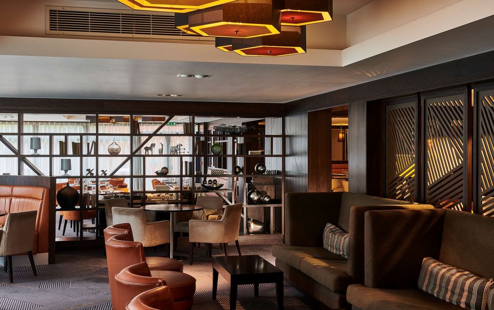 Balai Menunggu Gambar