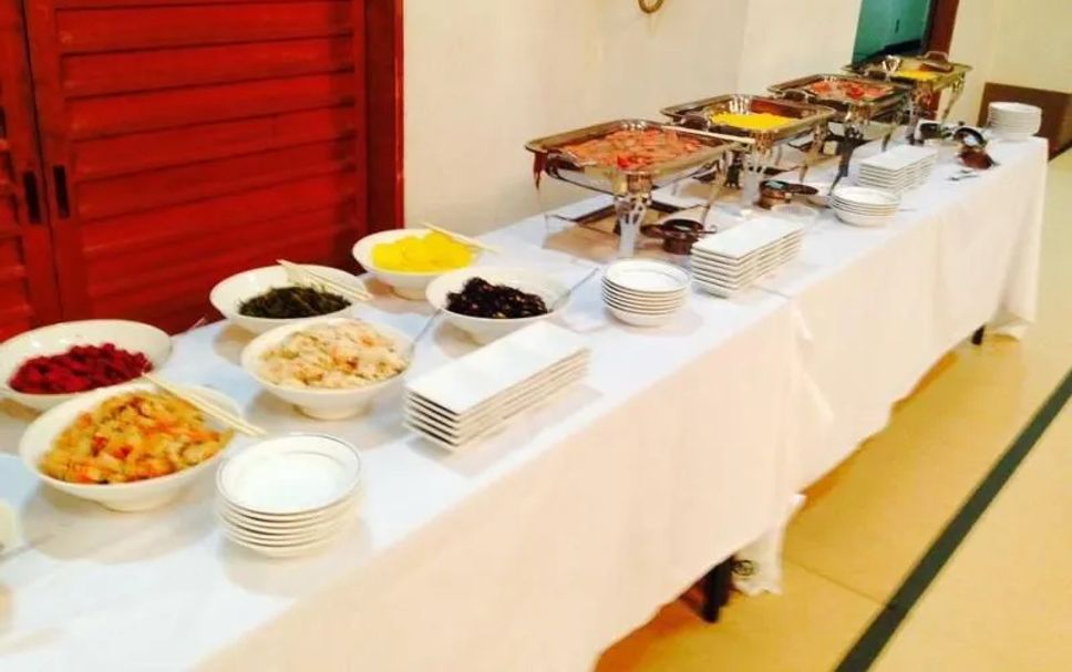 Buffet Gambar