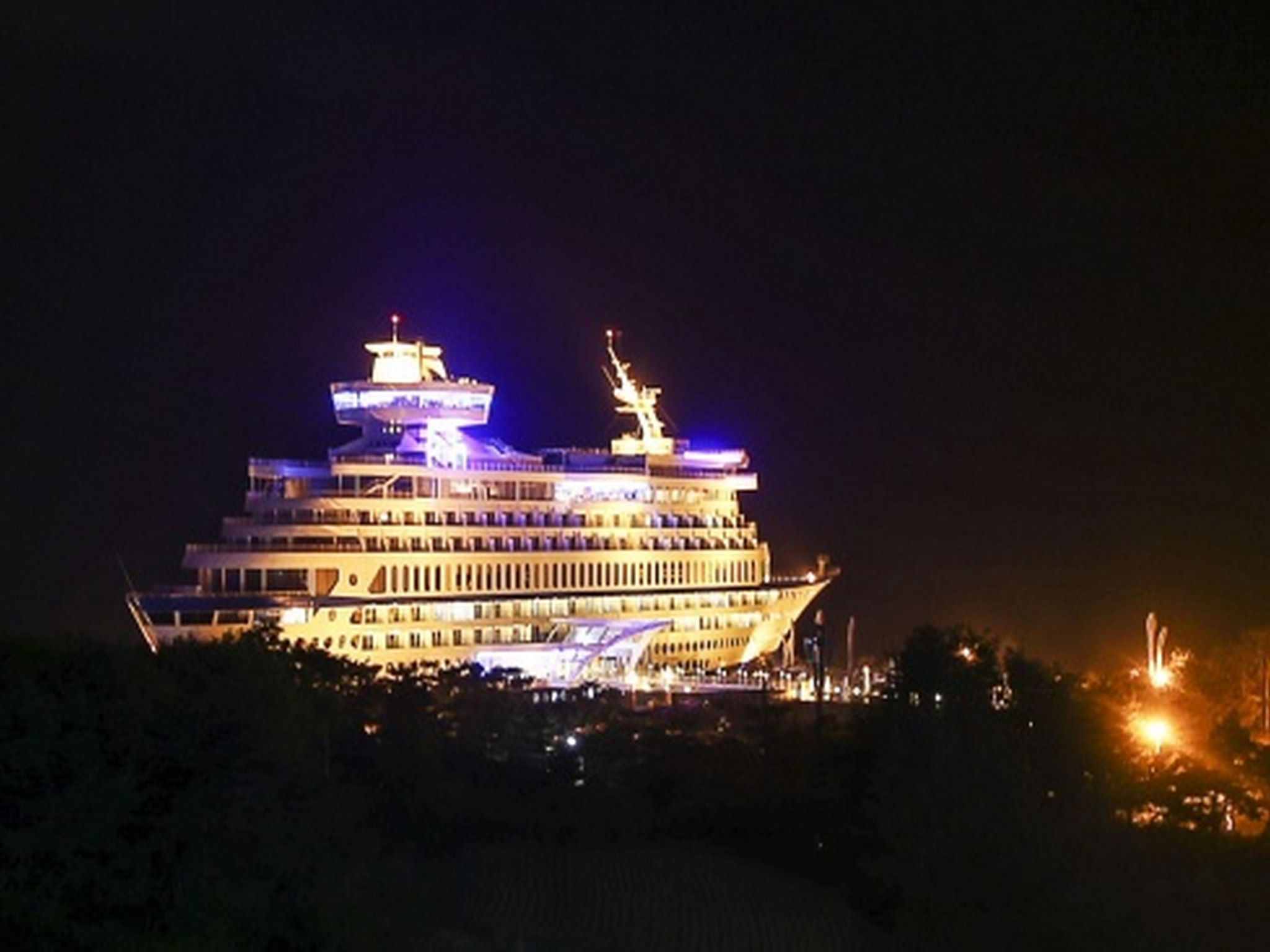 Pemandangan luar