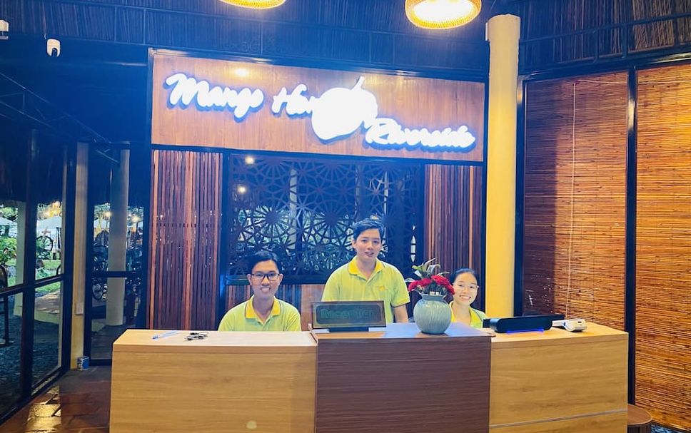 Meja Penyambut Tetamu Gambar