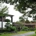 Pemandangan luar