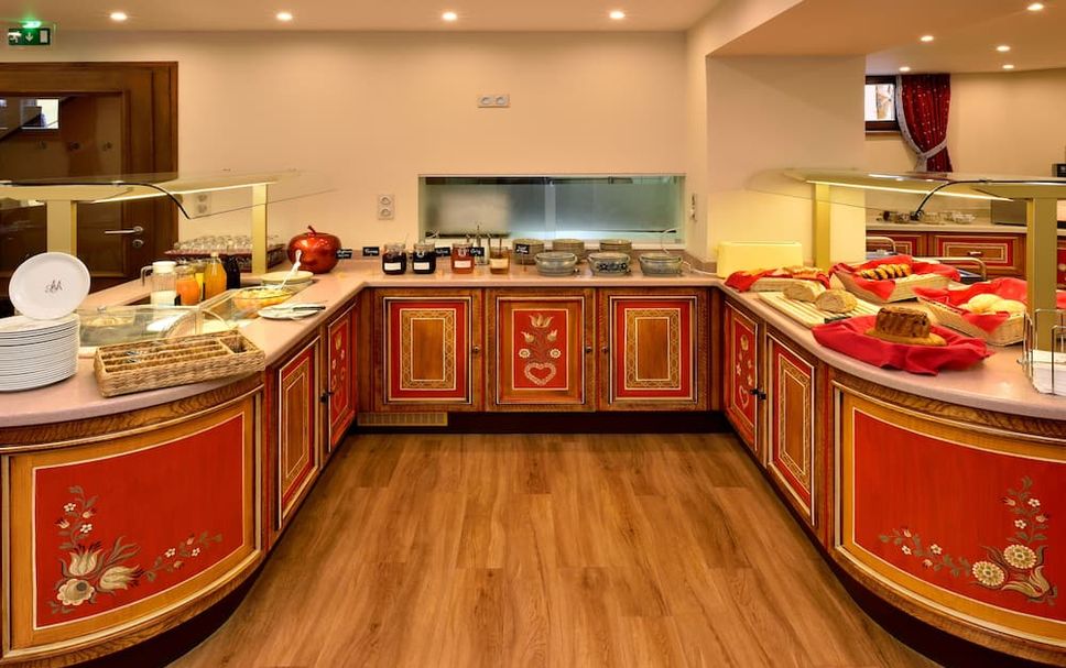 Buffet Gambar
