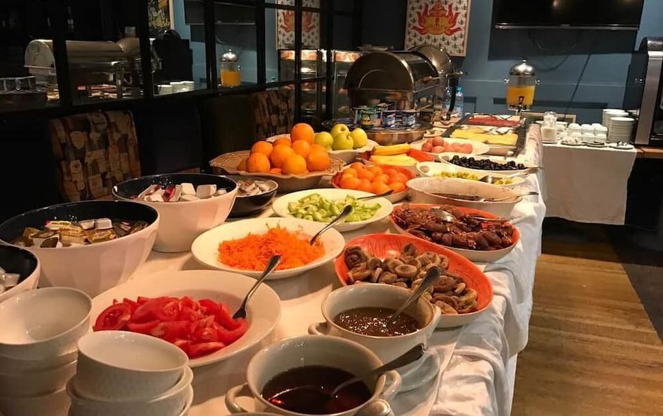 Buffet Gambar