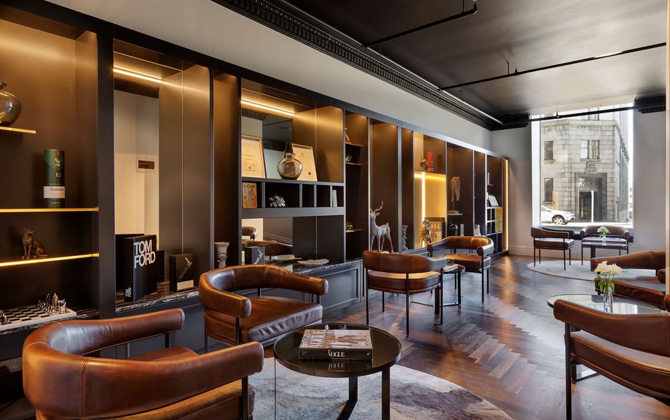 Balai Menunggu Gambar