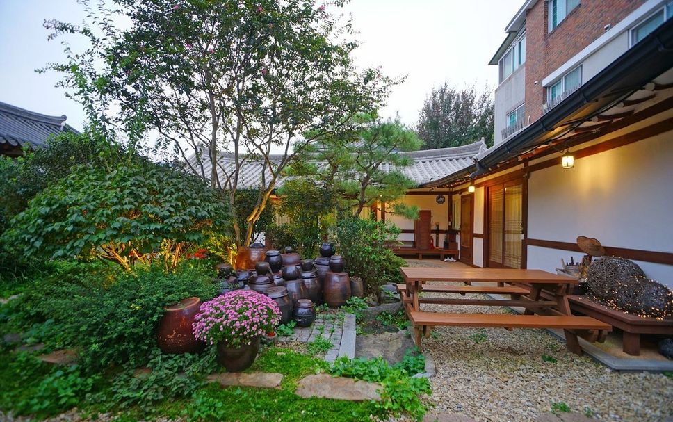 Patio Gambar