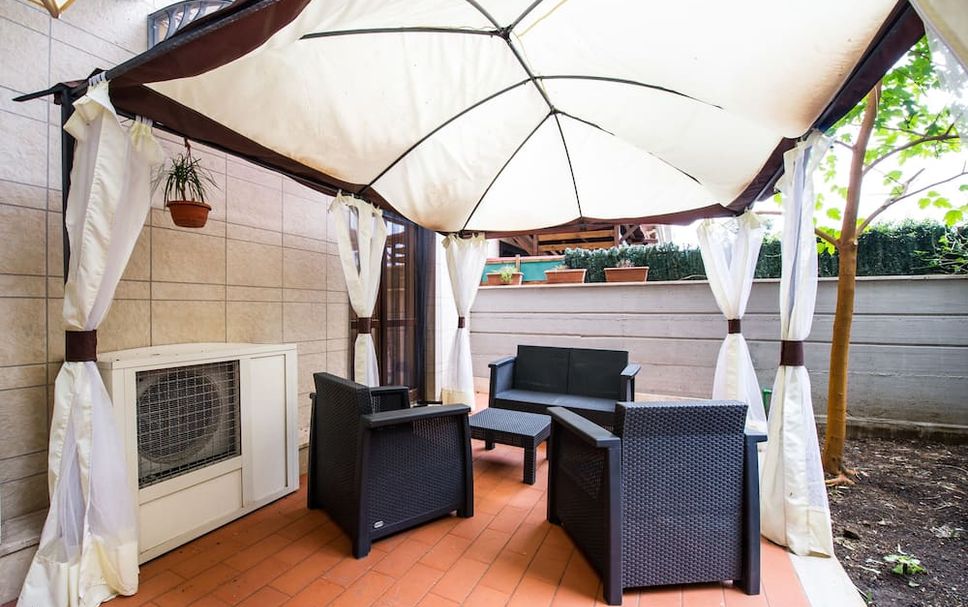 Patio Gambar