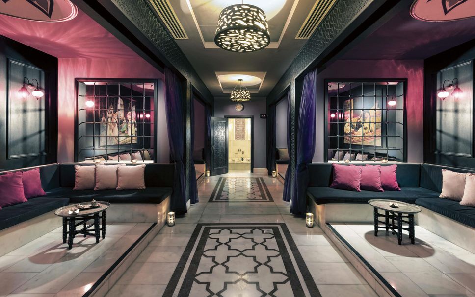 Balai Menunggu Gambar