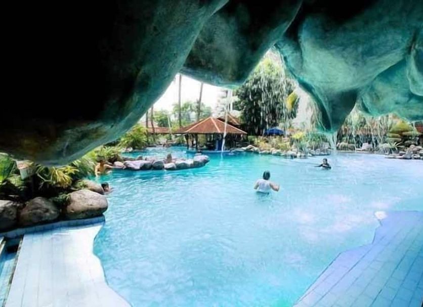 Kolam renang Gambar