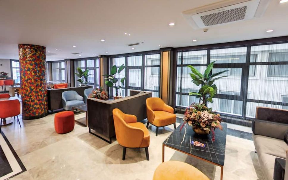 Balai Menunggu Gambar