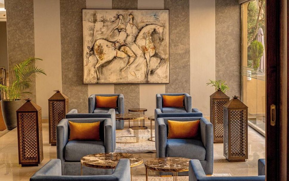 Balai Menunggu Gambar