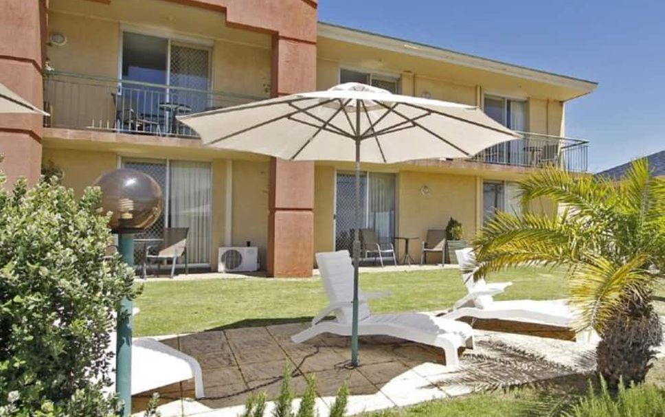 Patio Gambar
