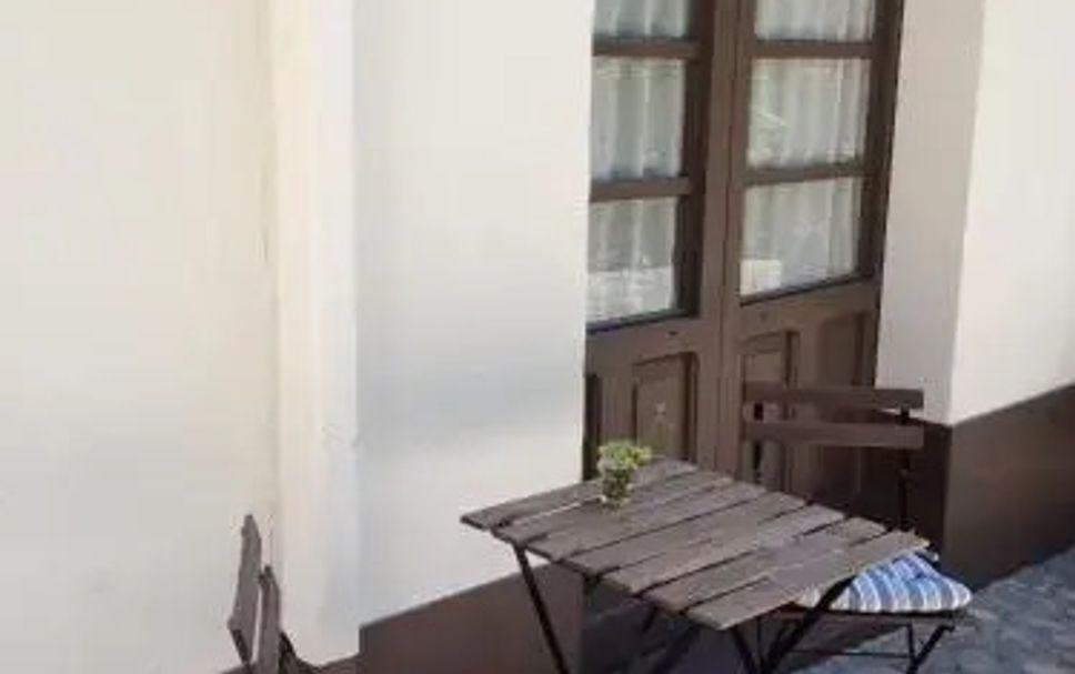Patio Gambar