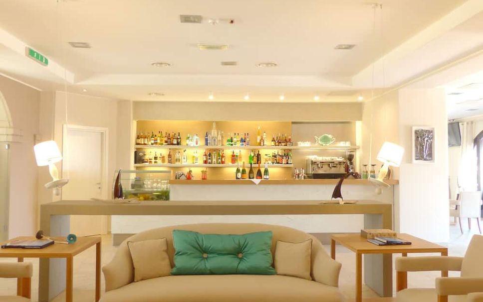 Balai Menunggu Gambar