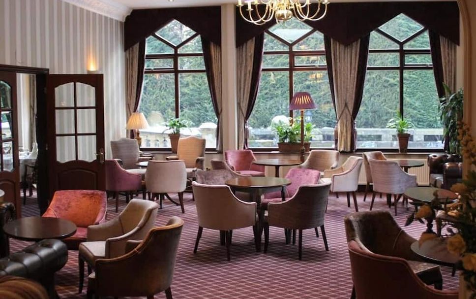 Balai Menunggu Gambar