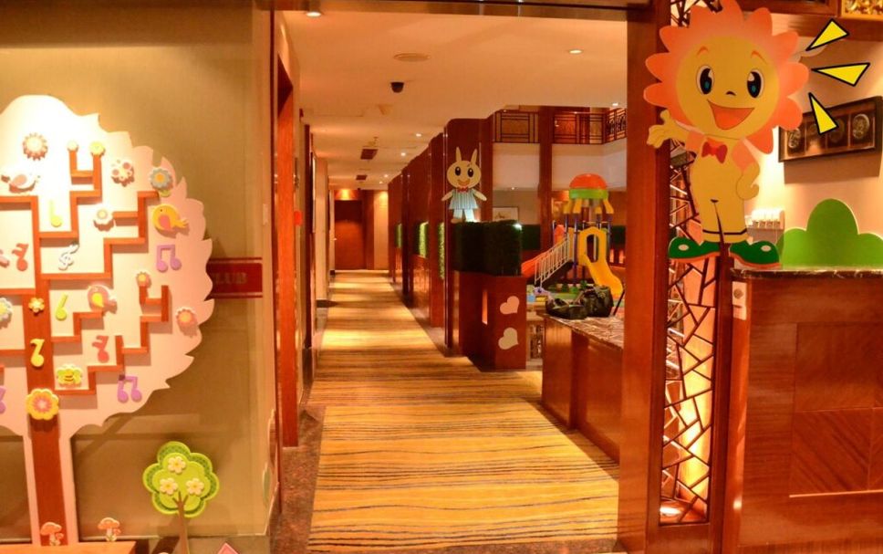 hallway Gambar