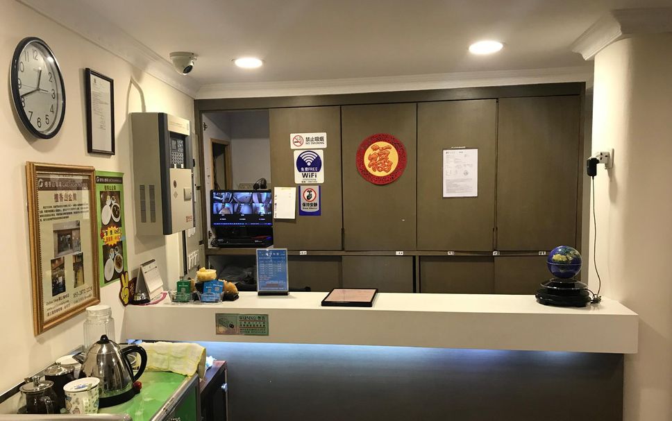 Meja Penyambut Tetamu Gambar