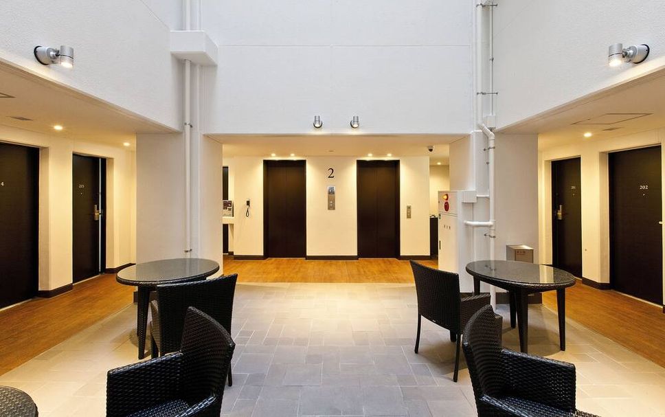 hallway Gambar