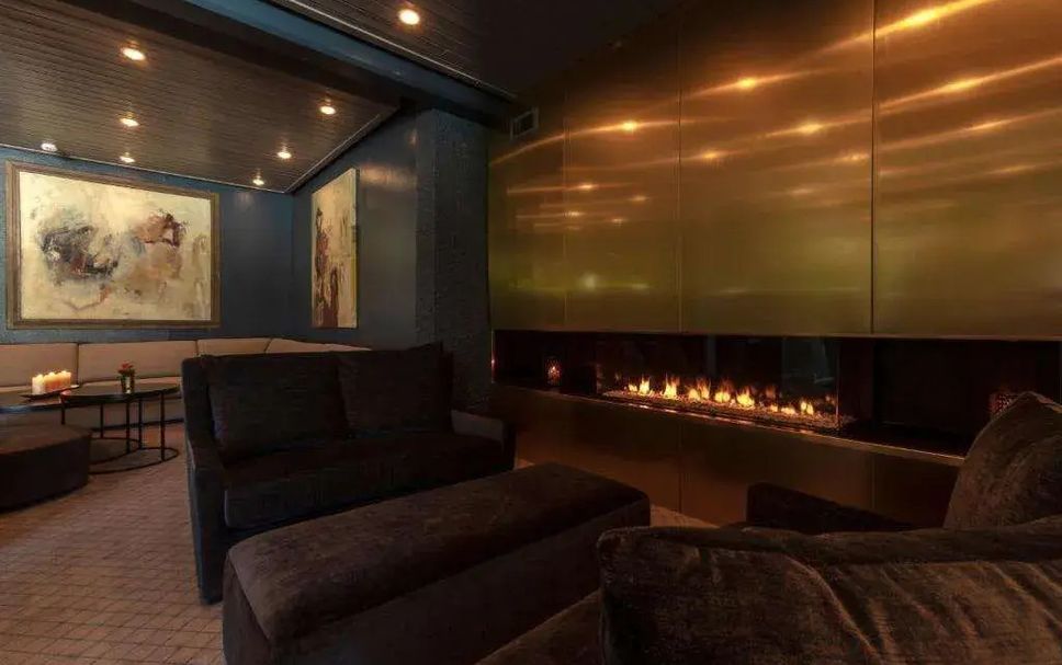 Balai Menunggu Gambar