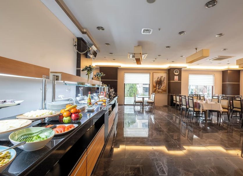 Buffet Gambar