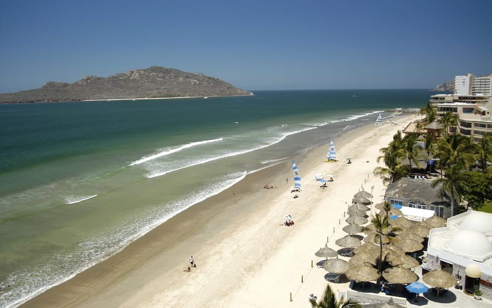 Pantai Gambar