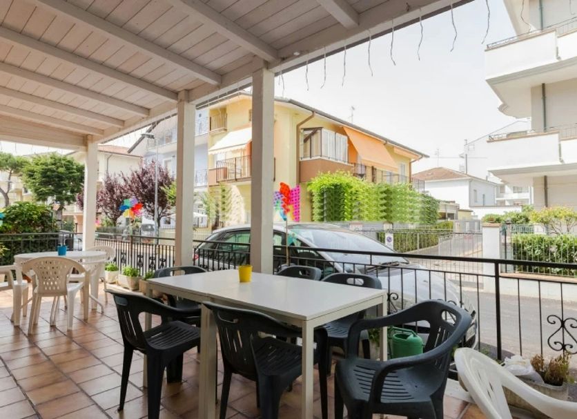 Patio Gambar