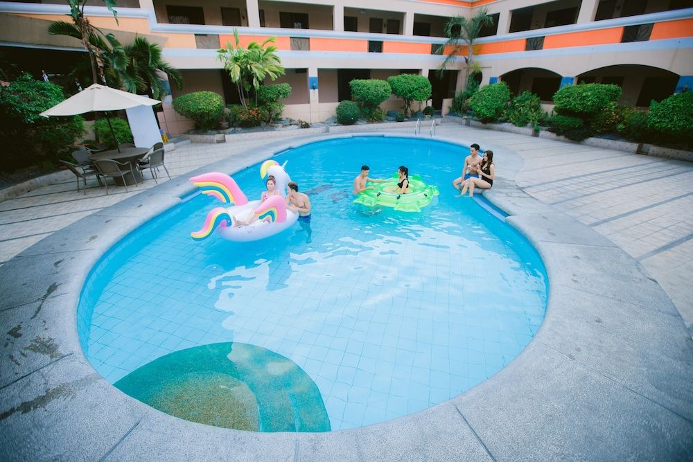 Kolam renang
