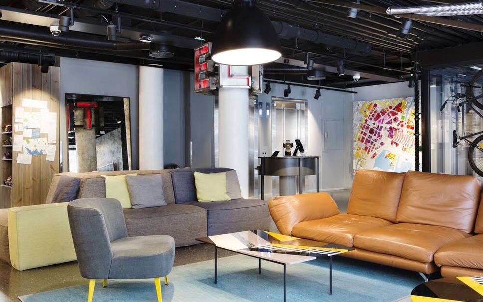 Balai Menunggu Gambar