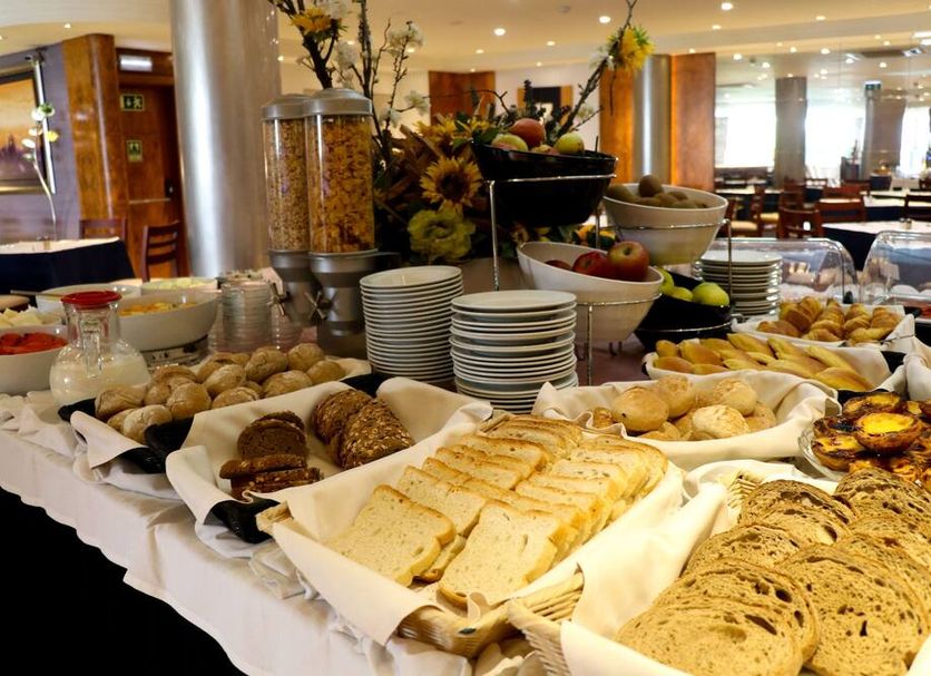 Buffet Gambar