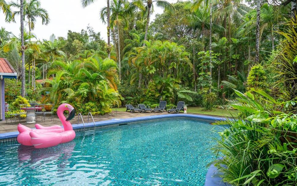 Kolam renang Gambar