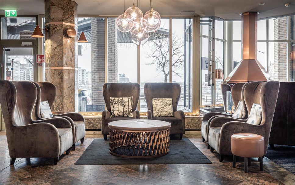 Balai Menunggu Gambar