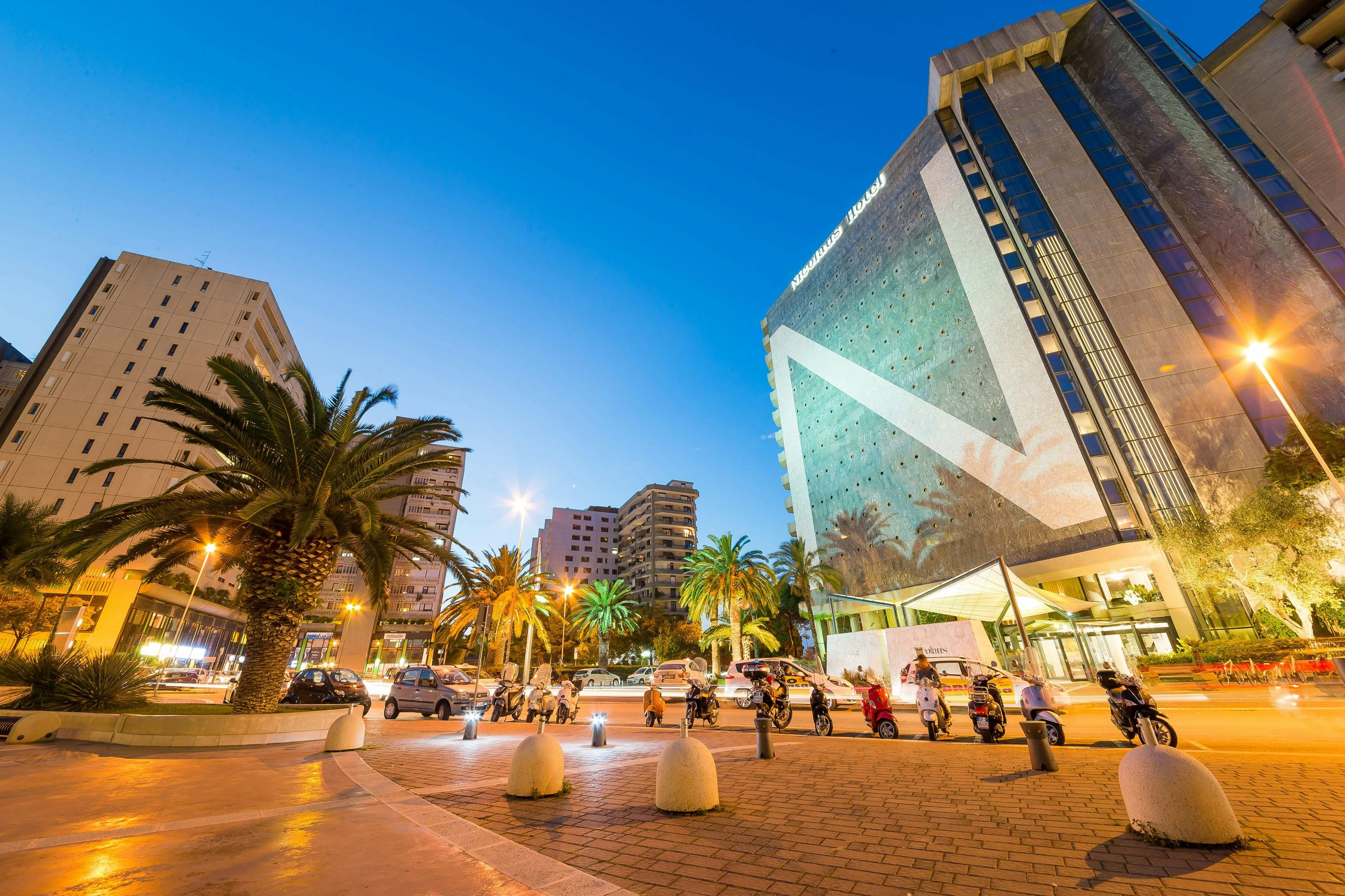 Bangunan Gambar