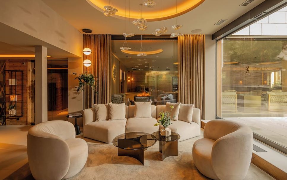 Balai Menunggu Gambar