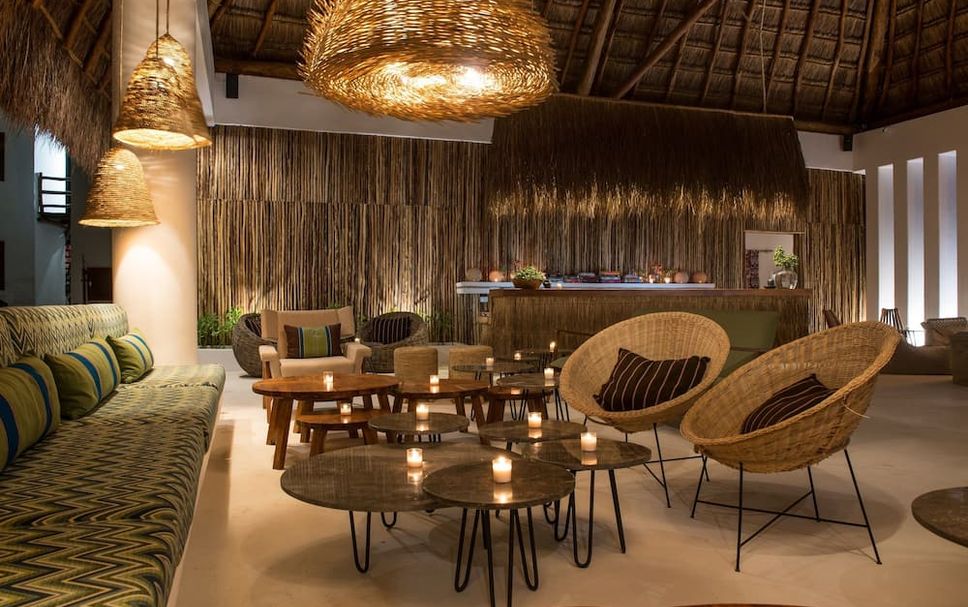 Balai Menunggu Gambar