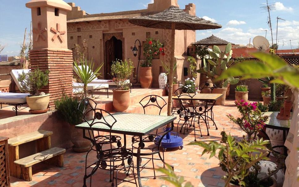 Patio Gambar