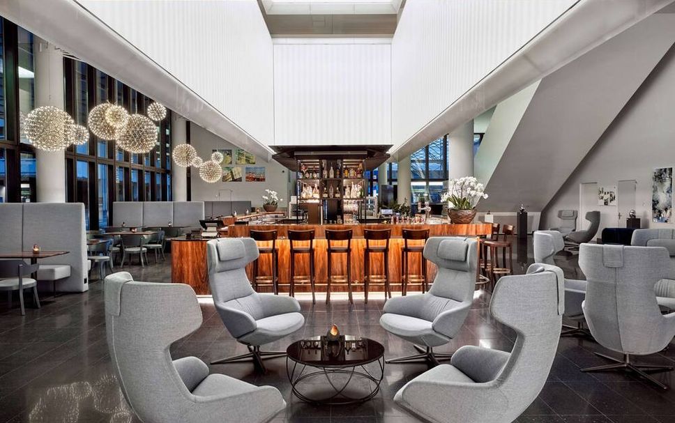 Balai Menunggu Gambar