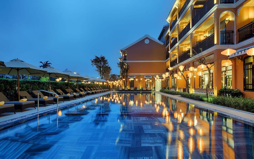 Kolam renang Gambar